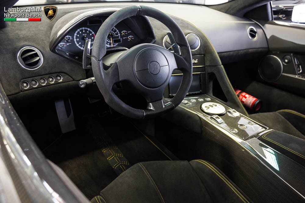 The Lamborghini Murcielago interior is practical and comfortable