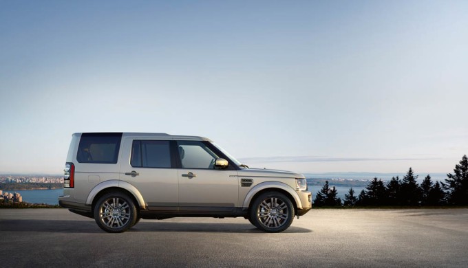 landrover-specialeditions-discovery-102215- (2)
