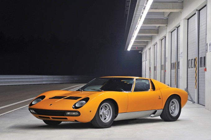 Lot 202 - 1972 Lamborghini Miura P400 SV by Bertone (credit Tim Scott Fluid Images (c) 2015 courtesy RM Sotheby's)