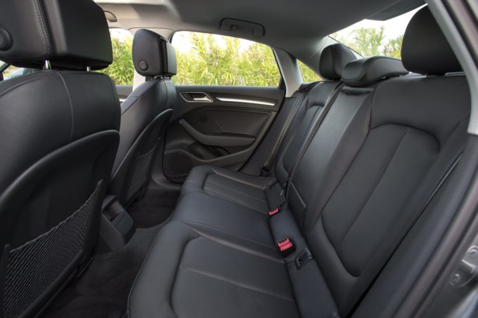 news-2015-audi-a3-sedan-interior-04
