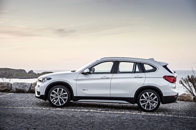 P90183688_highRes_the-new-bmw-x1-bmw-x