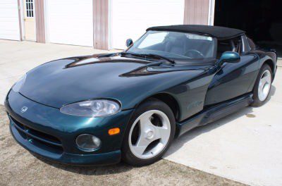 This is how every 1991-1995 Dodge Viper RT/10 Roadster arrived from the factory. 