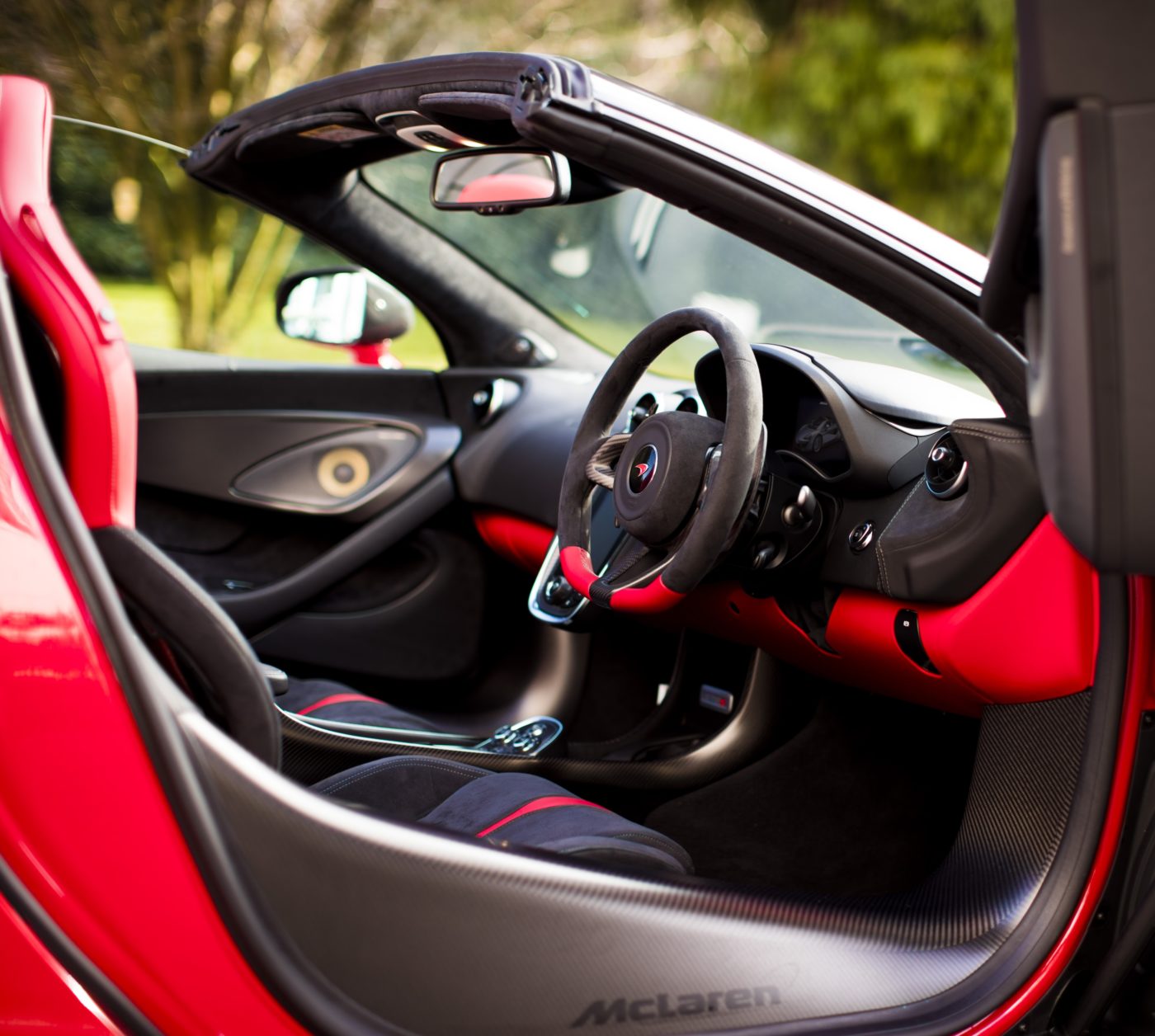 Easy entry is what makes the McLaren 570S Spider so popular.