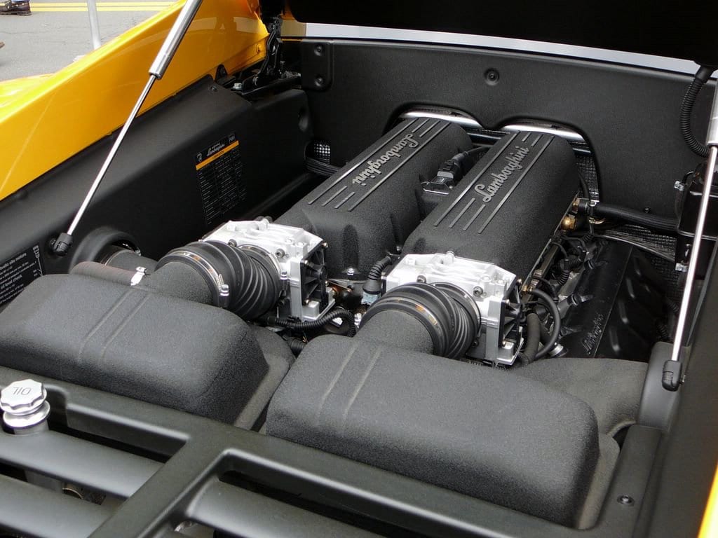 The Lamborghini Gallardo engine is a naturally aspirated V10