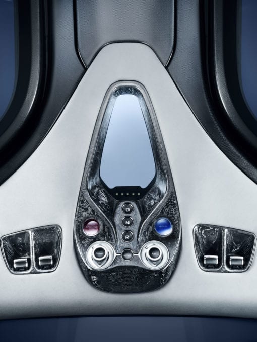 Transmission and mode selection controls are on the roof of the McLaren Speedtail. 