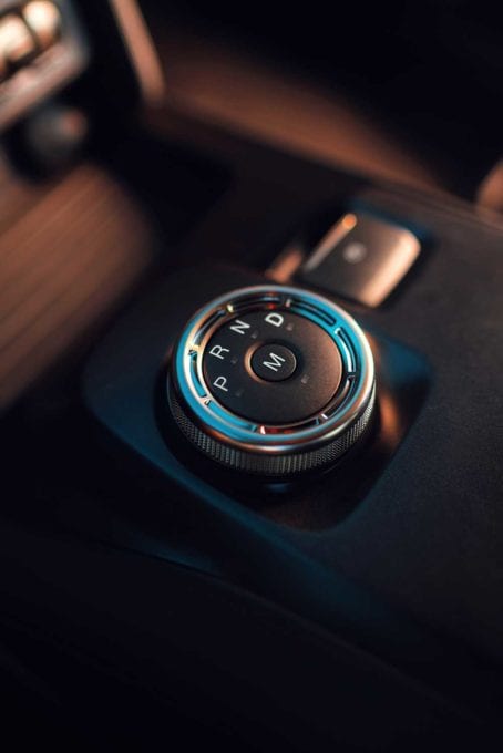 2020 Shelby GT500 is the first Mustang to use a rotary dial shifter