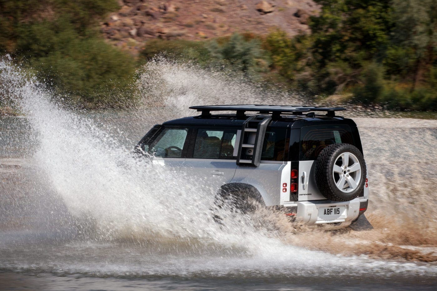 Land Rover Announces 4XFAR Music & Adventure Festival