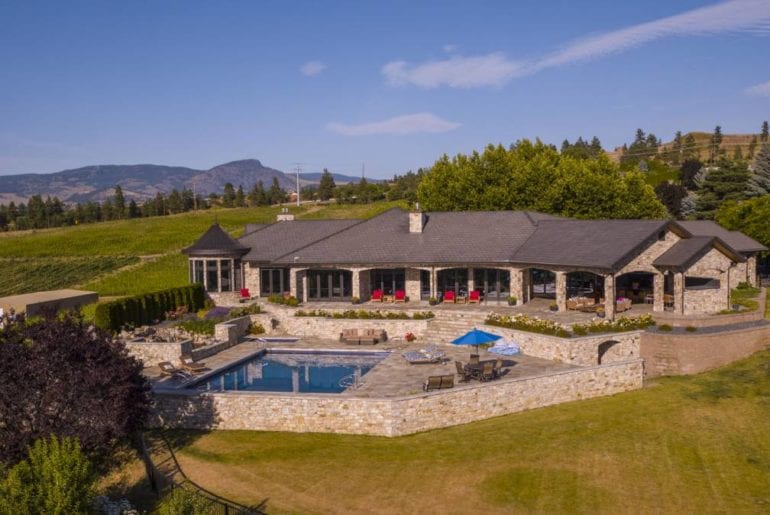 Home of the Day: 4040 Casorso Road in Kelowna, British Columbia, Canada
