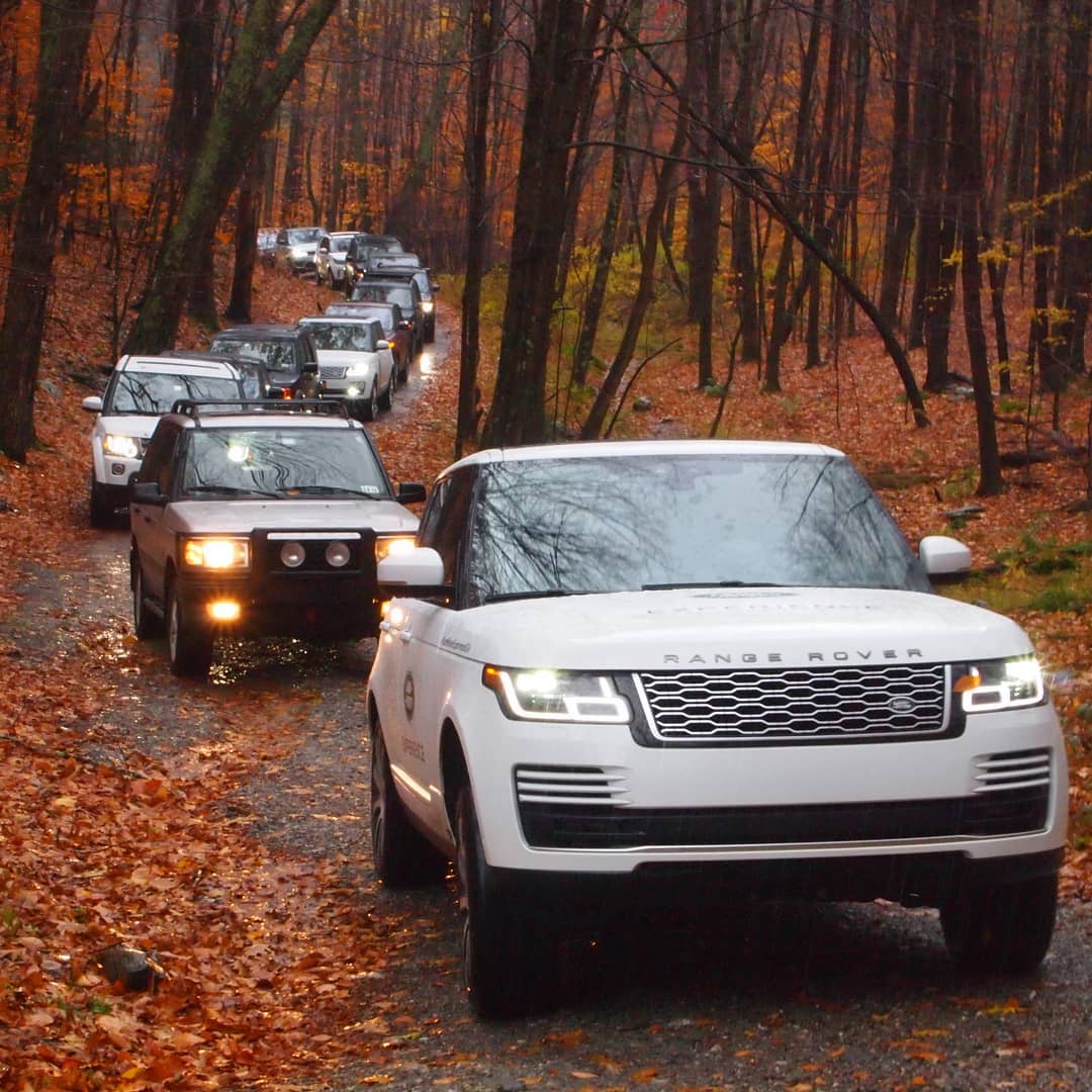Land Rover Experience Vermont Leaps into Fall