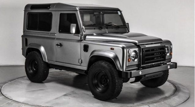 1990s Land Rover Defender 90 Price, Specs, Photos & Review