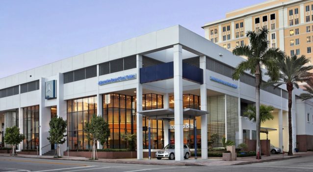 Mercedes-Benz of Coral Gables-Bringing Service To You