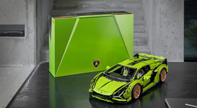 Lamborghini Sián FKP 37 LEGO Technic Set For Sale
