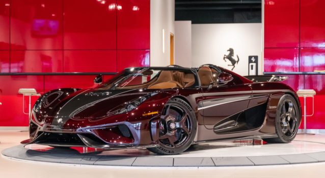 Every Koenigsegg Regera Gets Pushed To 186 MPH In Record Time