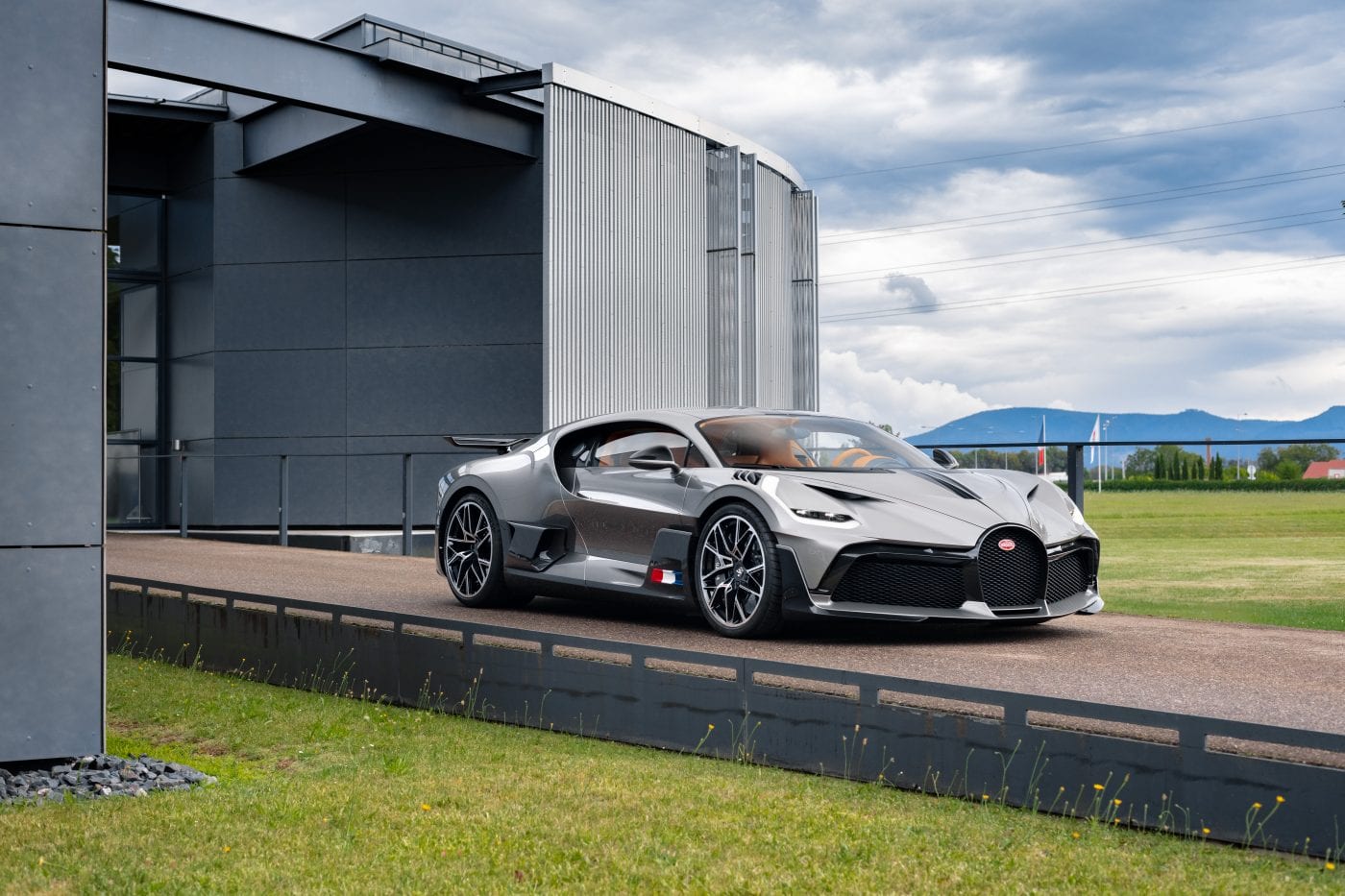 First Bugatti Divo Delivered to a Lucky Customer