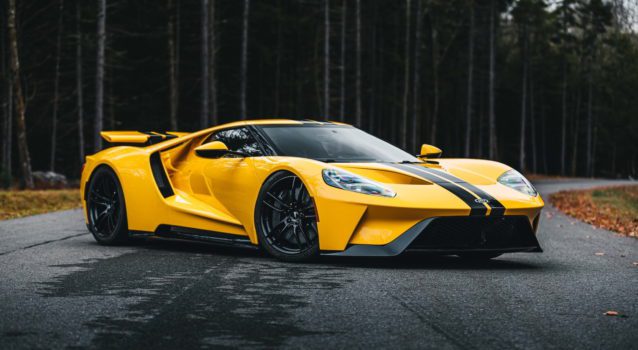 Mecum Kissimmee 2021: Triple-Yellow 2018 Ford GT