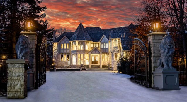 Home of the Day: Monumental $6 Million Mississauga Estate Home
