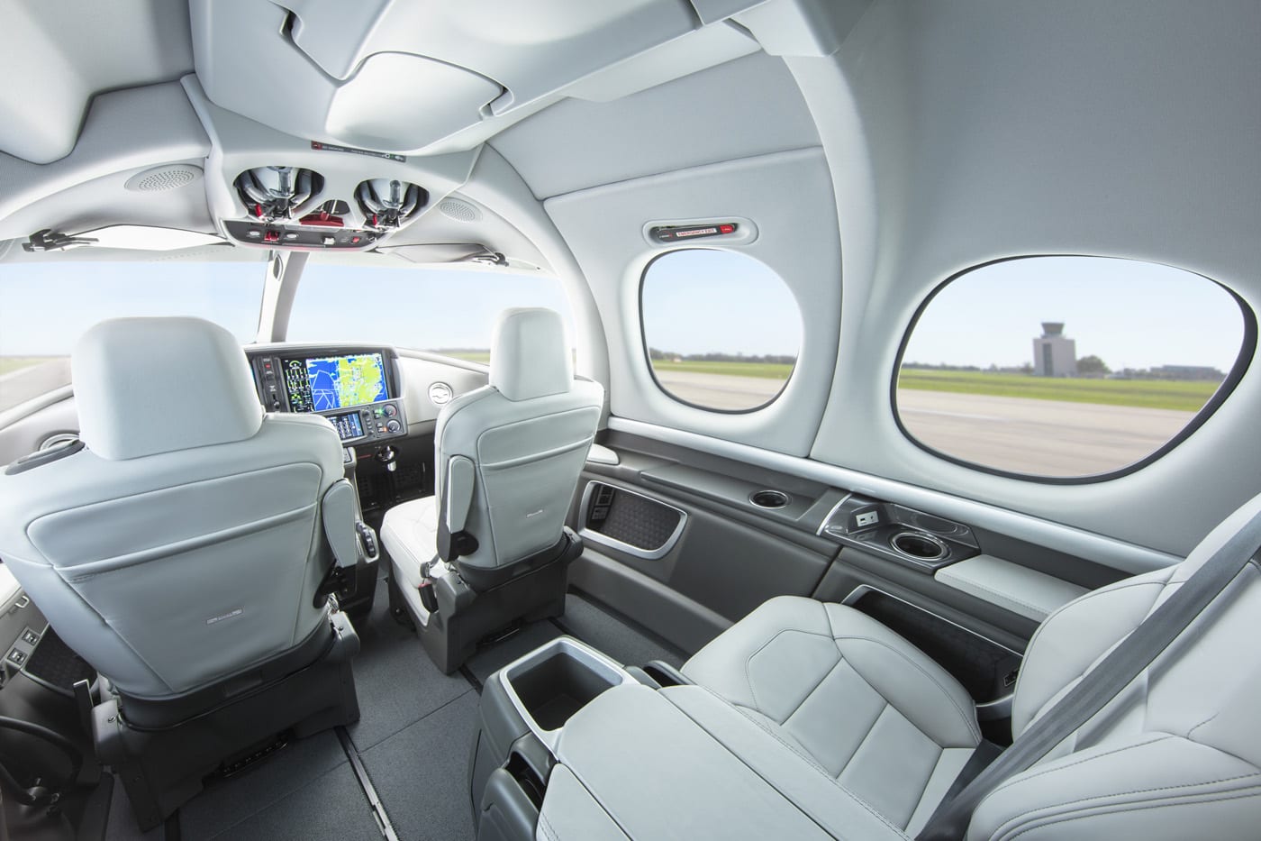 Vision Jet Interior center console forward