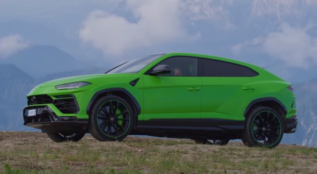 2021 Lamborghini Urus Searches For Beauty