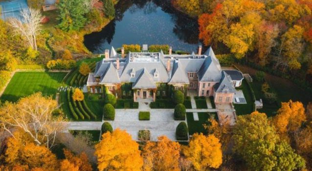 Motor Mansions: A Connecticut Estate For A Classic And Modern Collection