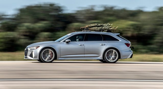 Audi RS 6 Hits 183 MPH With a Christmas Tree On the Roof