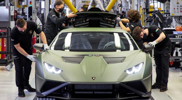 Lamborghini Delivered 8,405 Vehicles in 2021 Marking Its Best Sales Year Ever