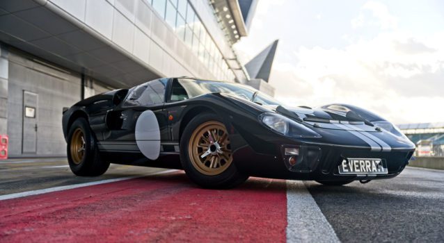 Everrati’s New Electric GT40 Wins 2022 GQ Car Award For Racing Legend Of The Year