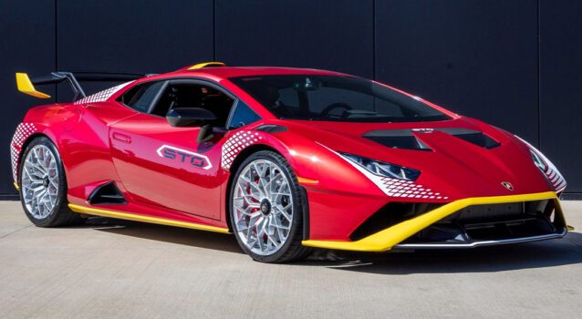 Check The Spec: 2022 Lamborghini Huracán STO in Rosso Efesto/Giallo Belenus