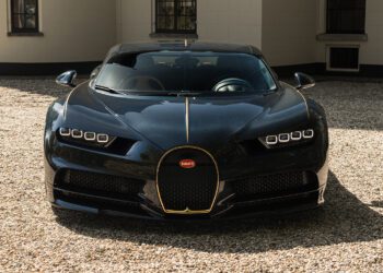 Bugatti Chiron Main