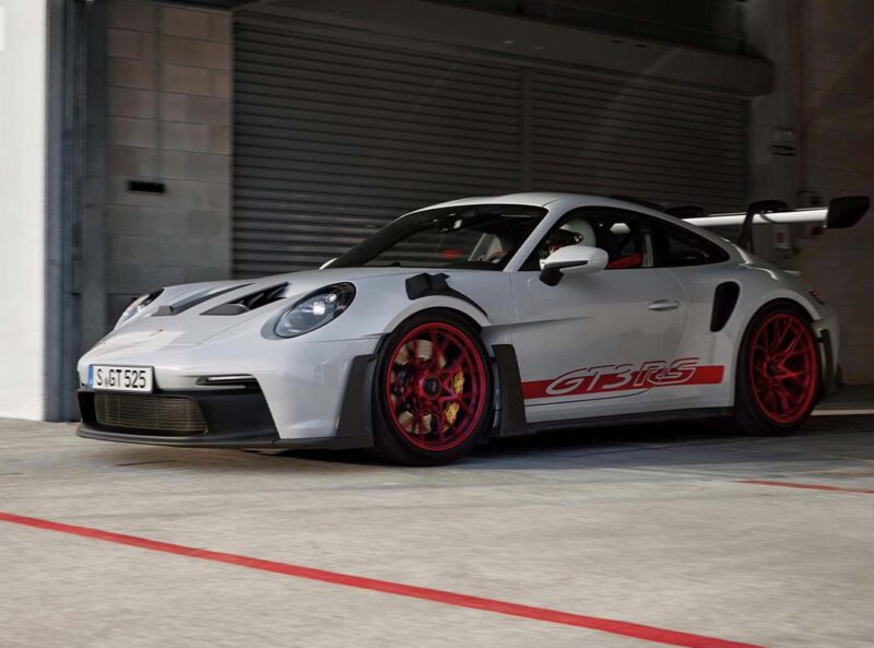 The GearBox: Porsche GT3 RS Performance Style